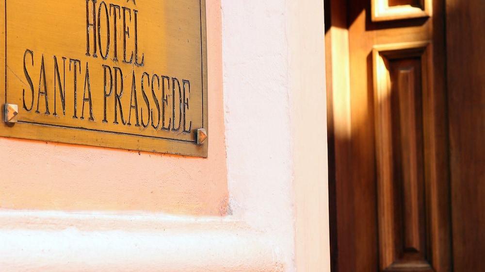 Hotel Santa Prassede Roma Exterior foto