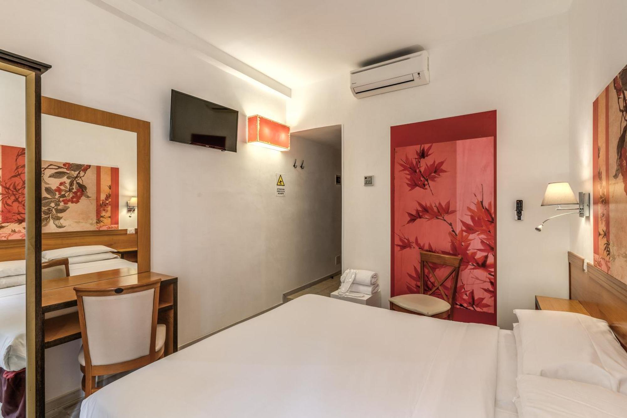 Hotel Santa Prassede Roma Exterior foto
